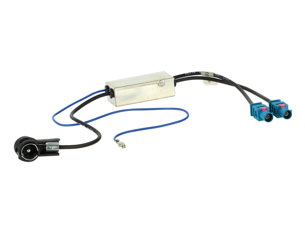 CALEARO 2 X FAKRA (HAN) TIL ISO (HAN) 12V PHANTOM ADAPTOR