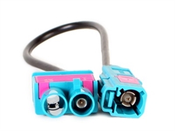 ANTENNENADAPTER RNS FAKRA HUN TIL DOBBELT FAKRA HAN