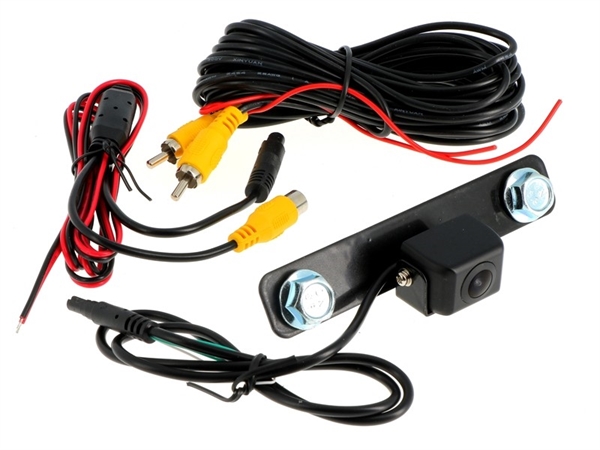 KAMERA ISUZU D-MAX 2020>