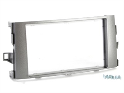 RADIORAMME TOYOTA AURIS (SØLV)